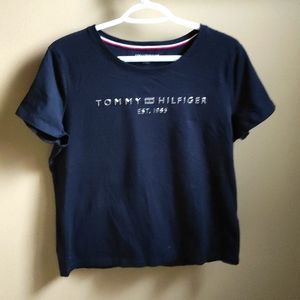 Tommy Hilfiger Metallic Logo T shirt. Women. M. Dark blue